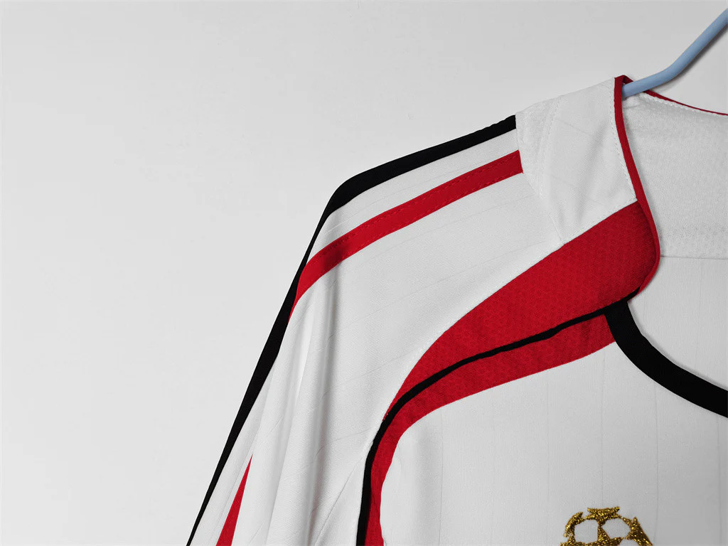 AC Milan Away Long Sleeve Retro Jersey 2006/07 - Image 8