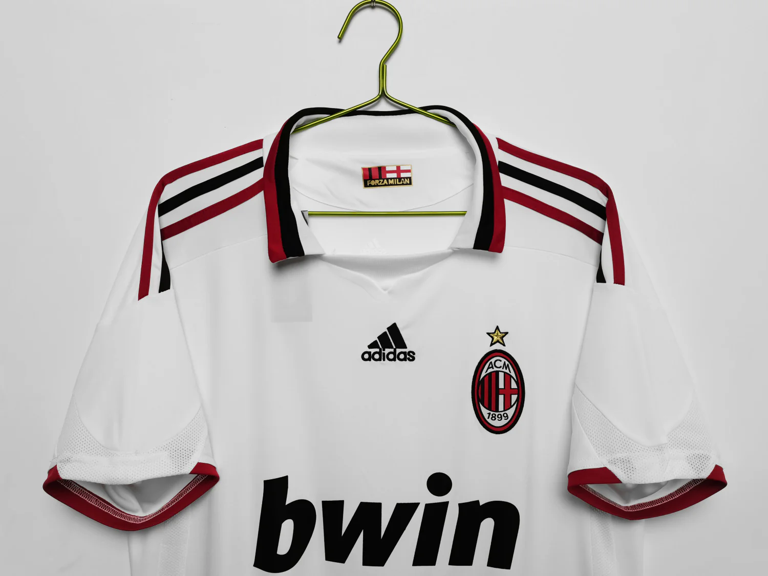 AC Milan Away Retro Jersey 2009/10 - Image 3