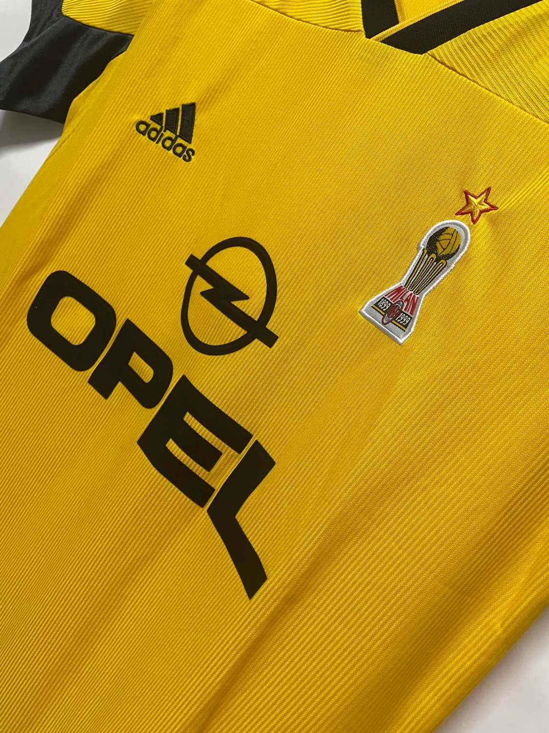 AC Milan Fourth Retro Jersey 1999/00 - Image 8