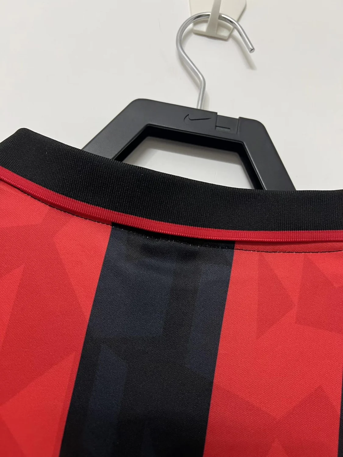 AC Milan Home Retro Jersey 1993/94 - Image 8