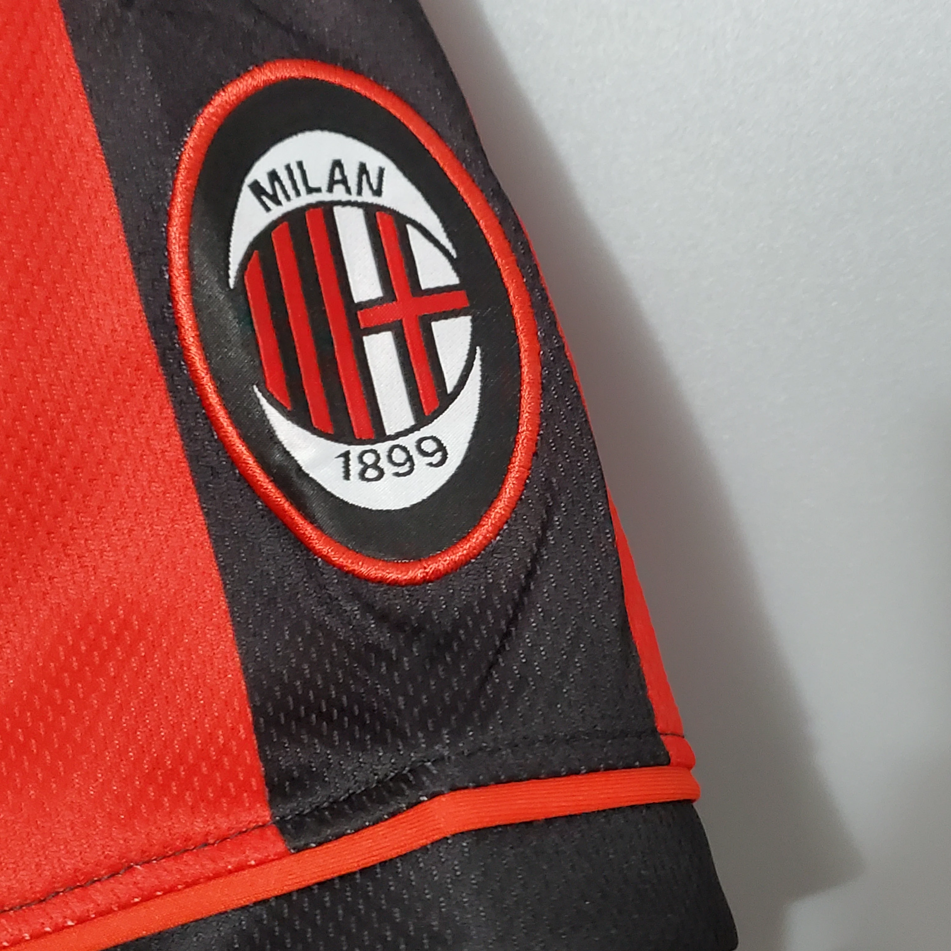 AC Milan Home Retro Jersey 1996/97 - Image 7