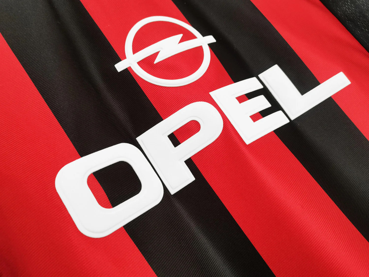 AC Milan Home Retro Jersey 1998/99 - Image 9