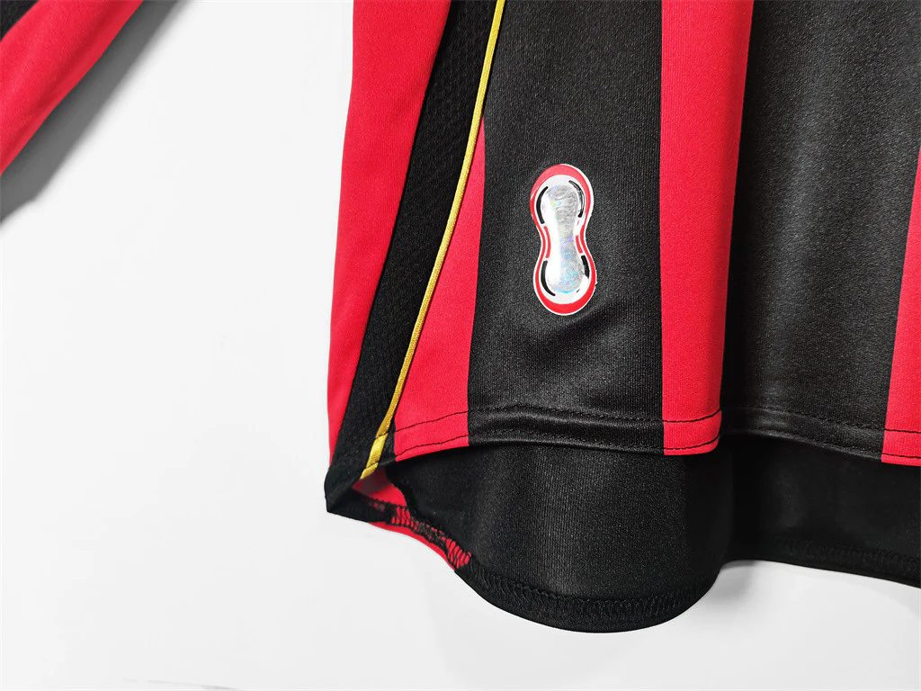 AC Milan Home Retro Jersey 2006/07 - Image 7