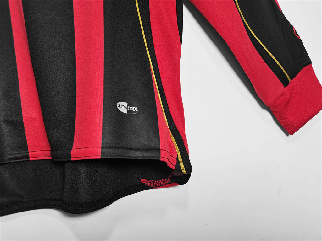AC Milan Home Retro Jersey 2006/07 - Image 8