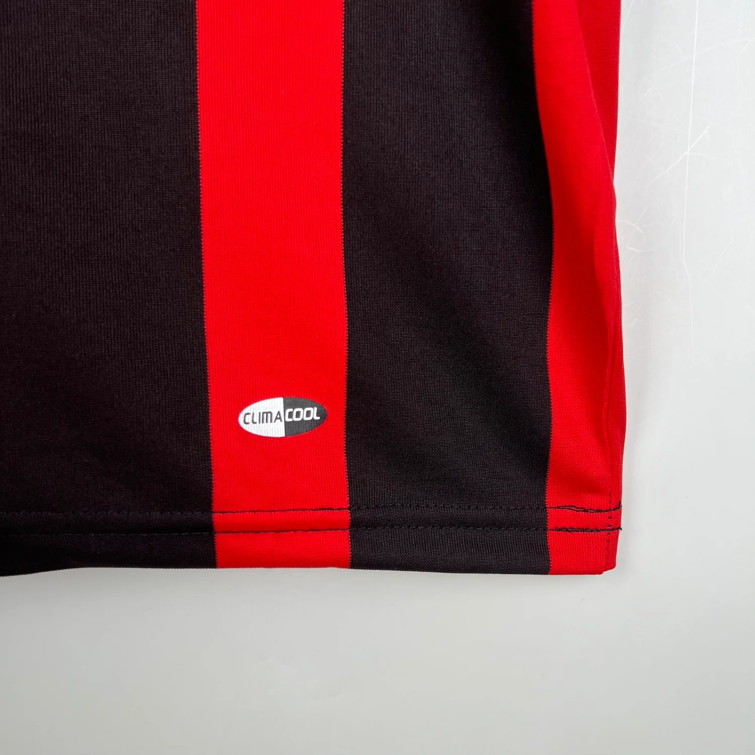 AC Milan Home Retro Jersey 2008/09 - Image 7