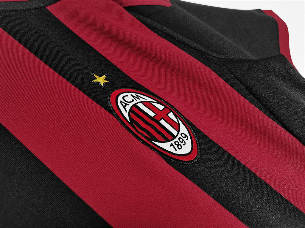AC Milan Home Retro Jersey 2009/10 - Image 3