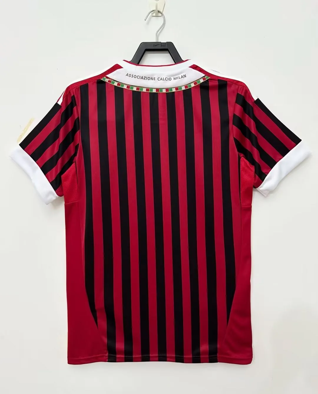 AC Milan Home Retro Jersey 2011/12 - Image 2