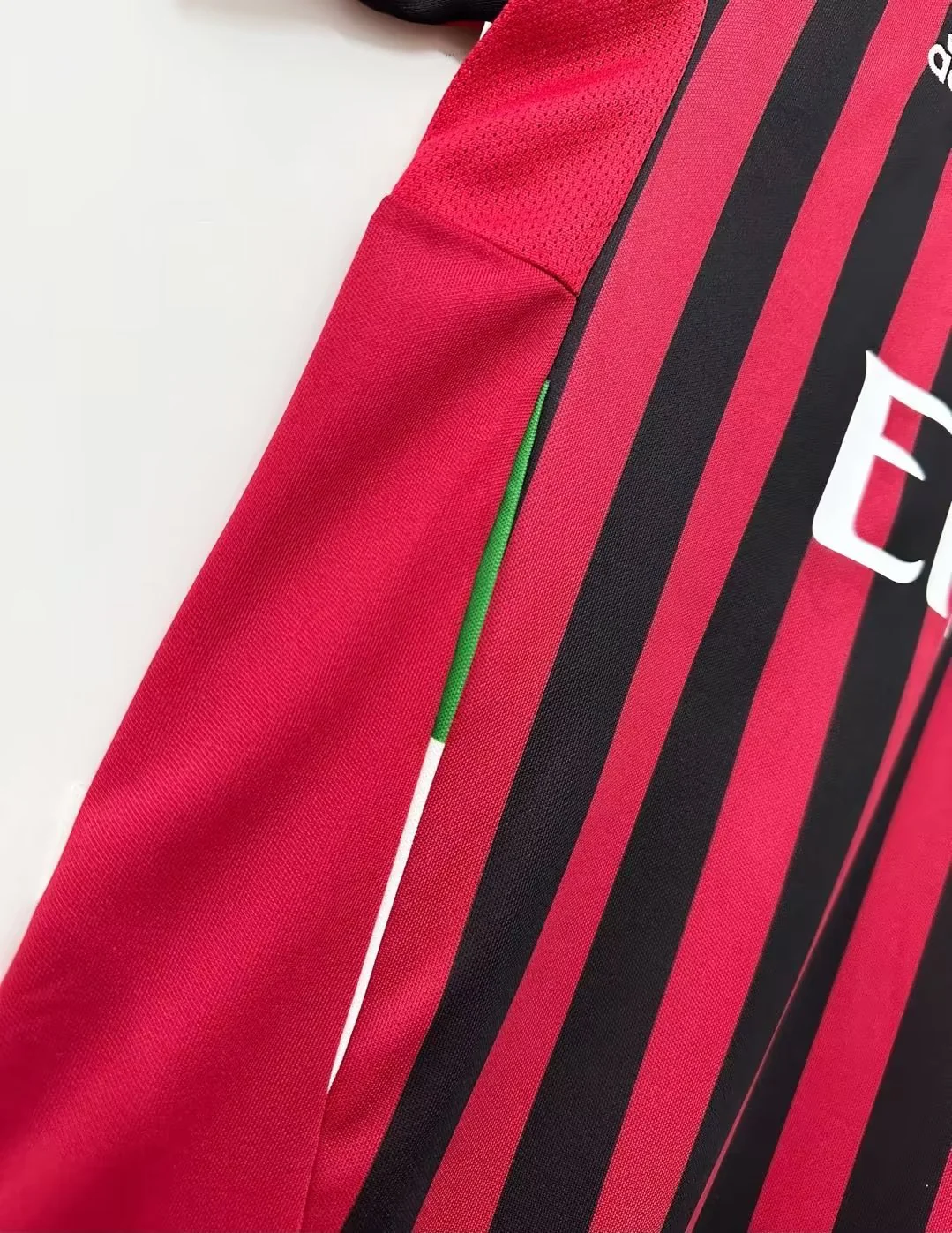 AC Milan Home Retro Jersey 2011/12 - Image 6
