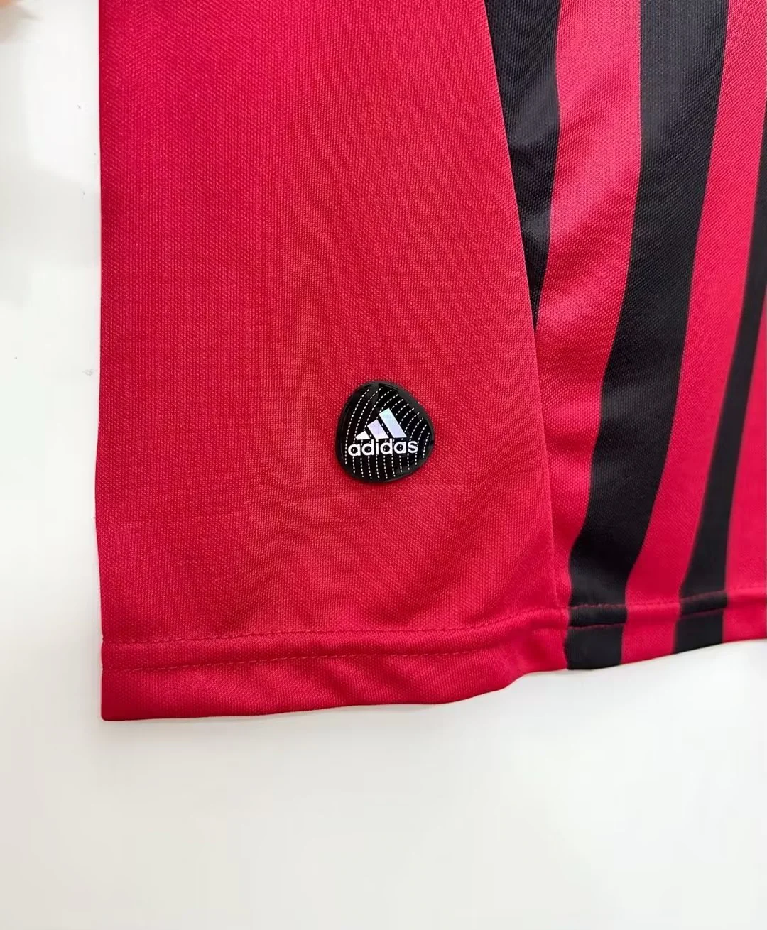 AC Milan Home Retro Jersey 2011/12 - Image 8