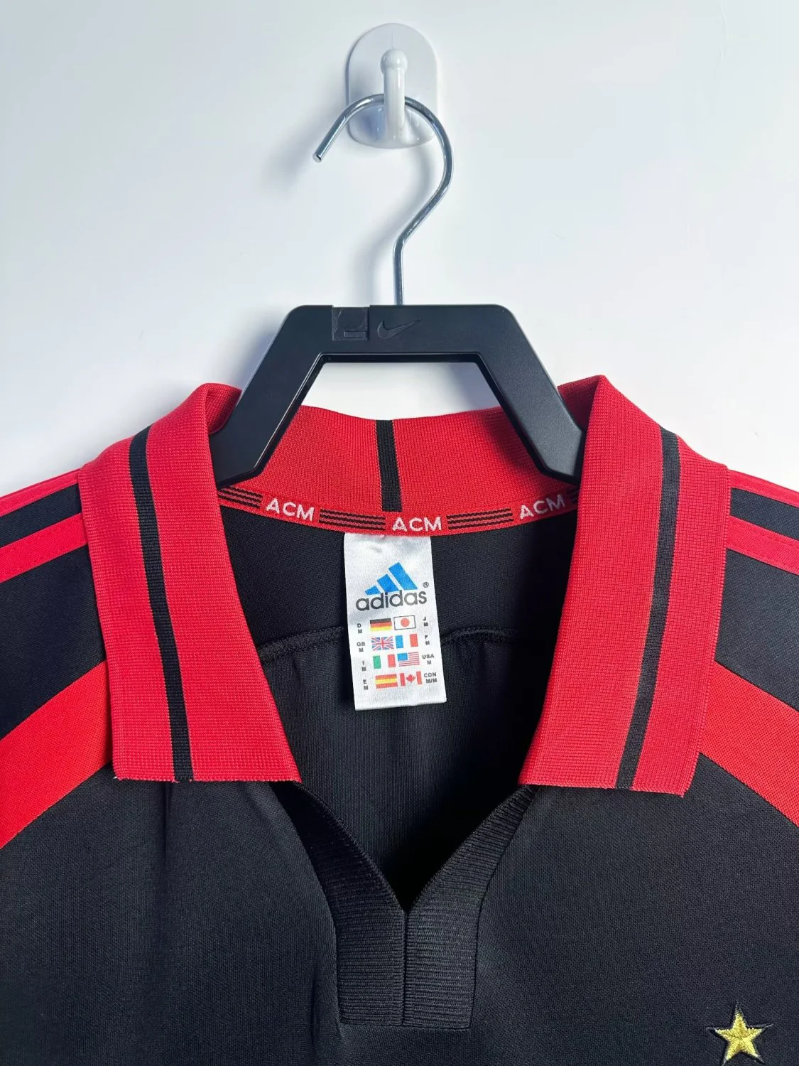 AC Milan Third Retro Jersey 2000/01 - Image 3