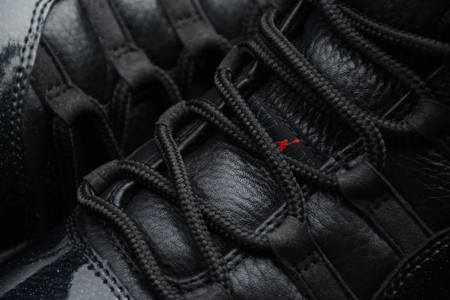 Air Jordan 11 “72-10” 378037-002 - Image 9