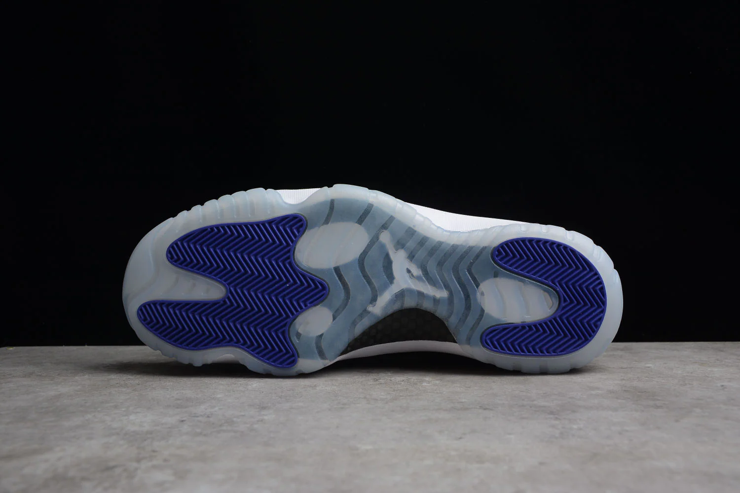 Air Jordan 11 ’ Concord ’ AJ11 378037-100 - Image 6