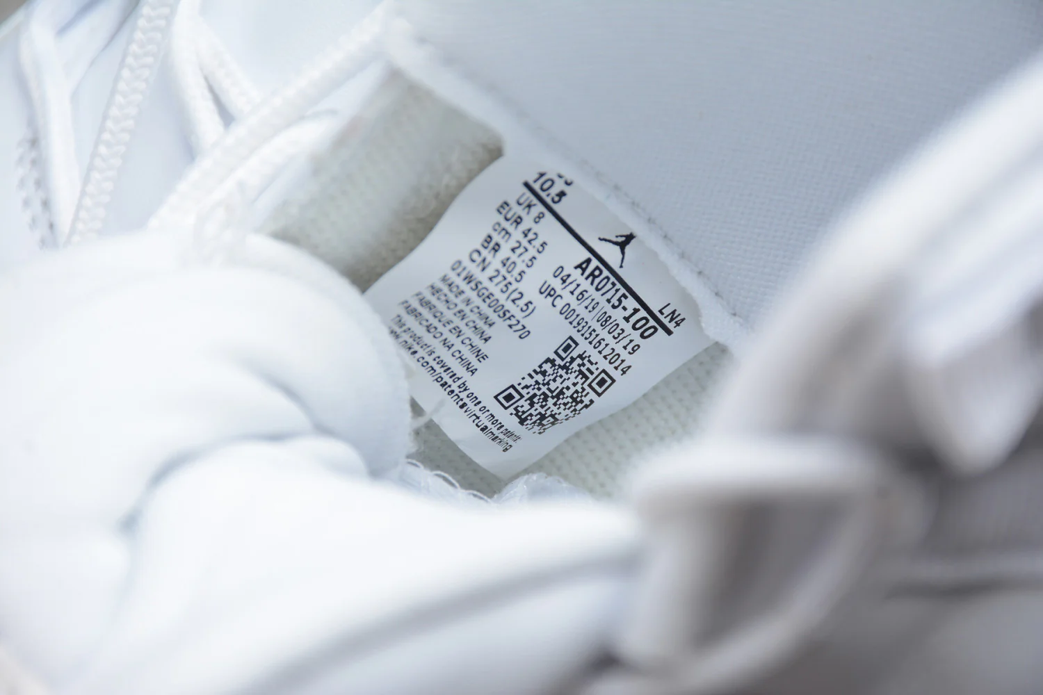 Air Jordan 11 WMNS “Metallic Silver” AR0715-100 - Image 10