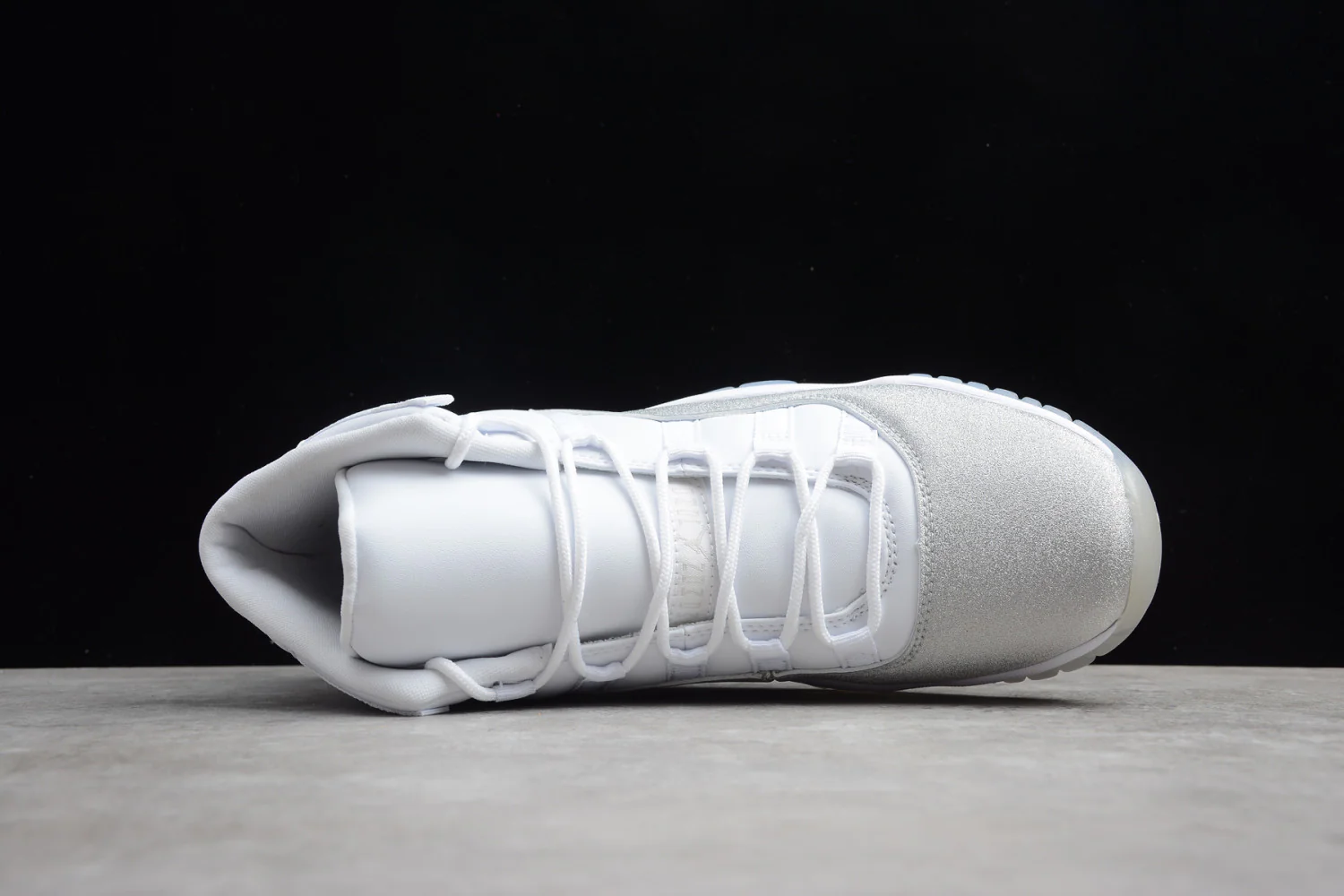 Air Jordan 11 WMNS “Metallic Silver” AR0715-100 - Image 3
