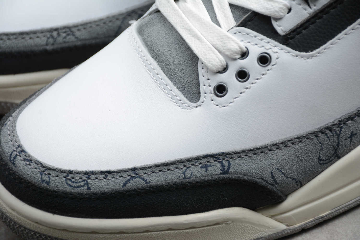 Air Jordan 3 Fresh Water White Gray - Image 8