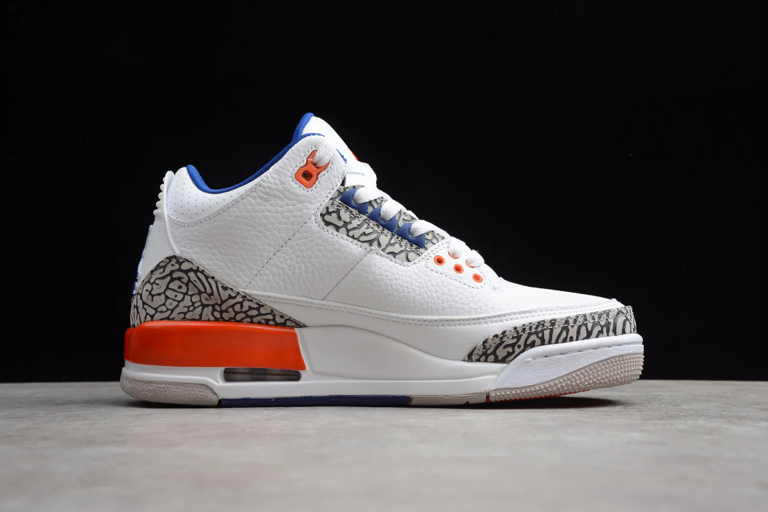 Air Jordan 3 “Knicks” 136064-148 - Image 3