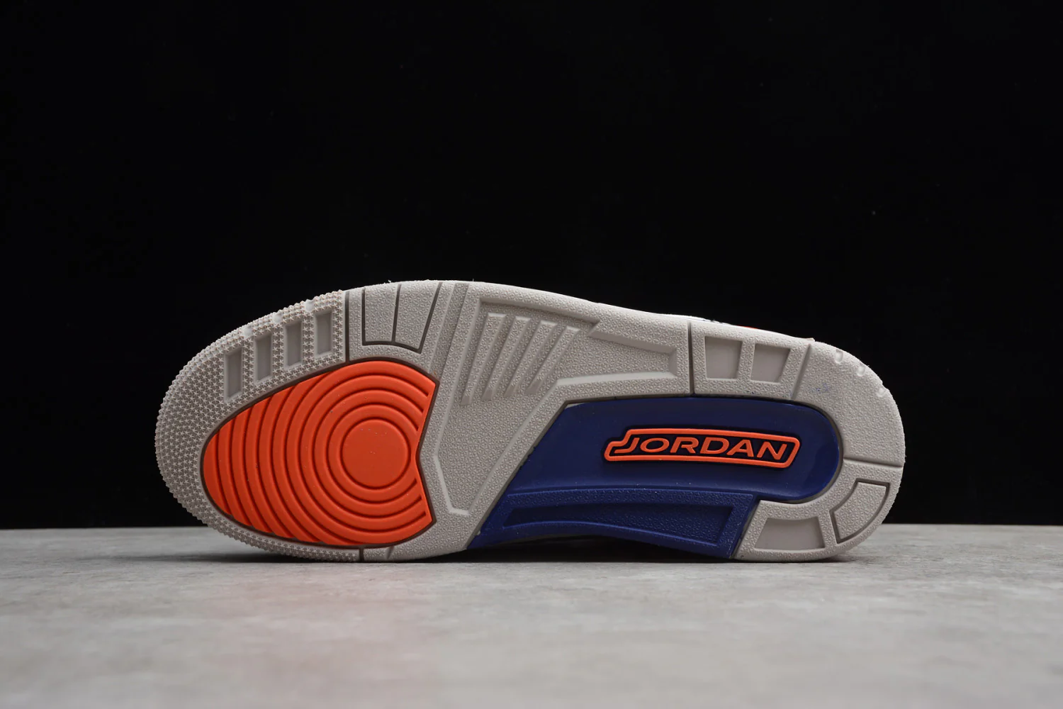 Air Jordan 3 “Knicks” 136064-148 - Image 5