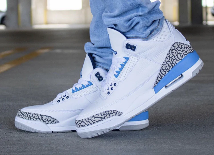 Air Jordan 3 “UNC” CT8532-104 - Image 17