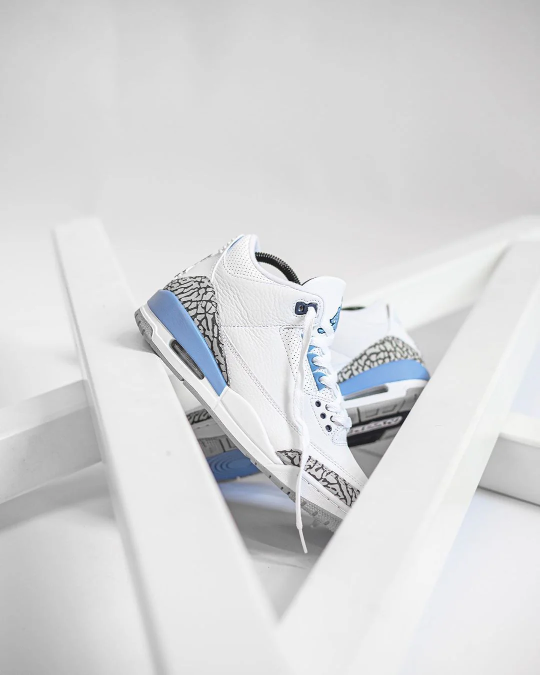 Air Jordan 3 “UNC” CT8532-104 - Image 30
