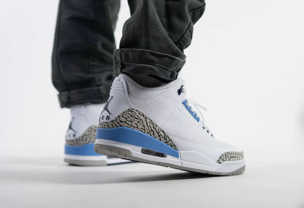 Air Jordan 3 “UNC” CT8532-104 - Image 32