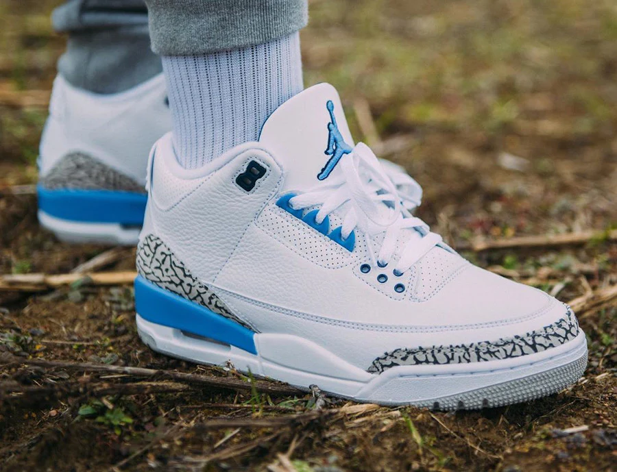 Air Jordan 3 “UNC” CT8532-104 - Image 33