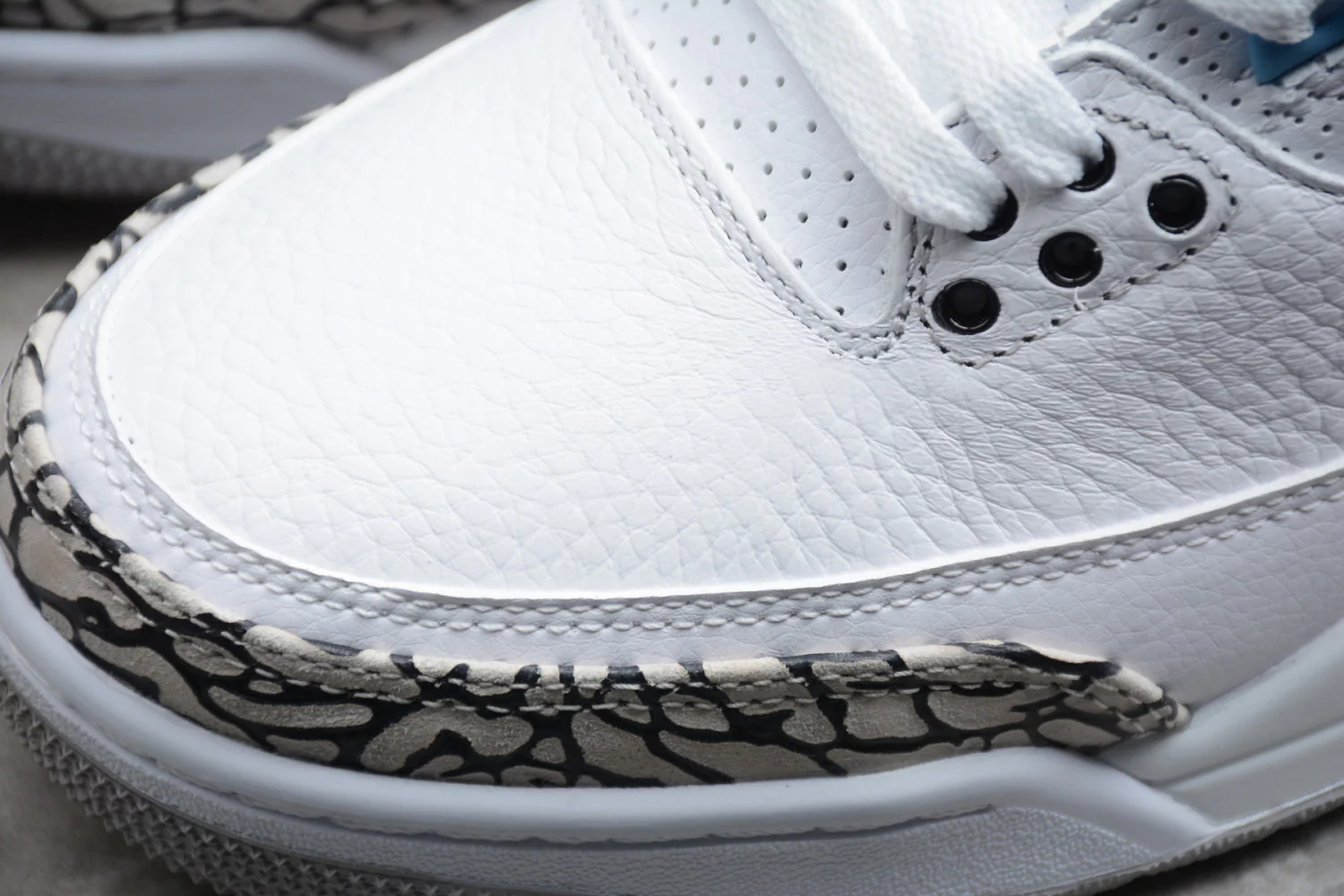 Air Jordan 3 “UNC” CT8532-104 - Image 8