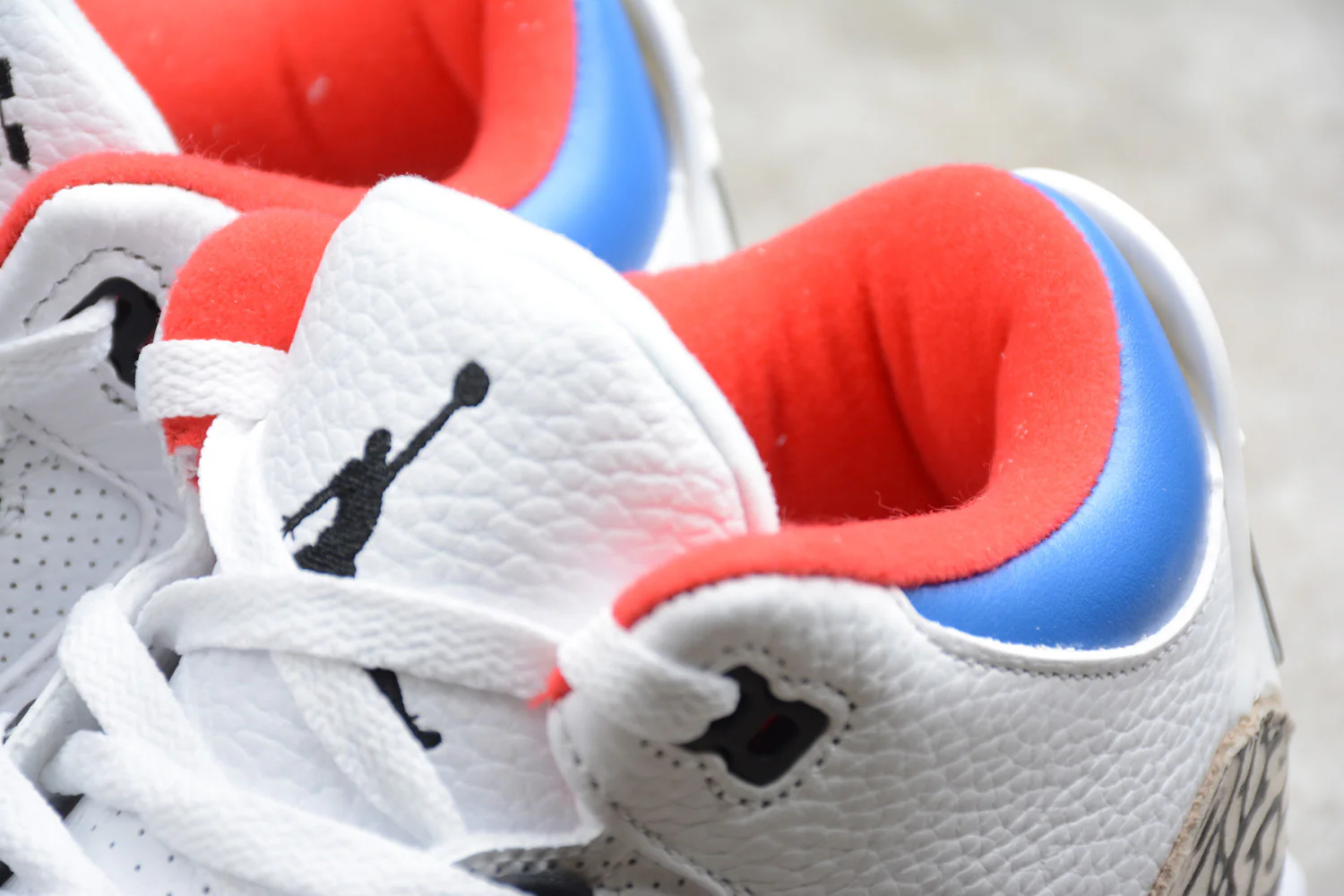 Air Jordan 3 White Blue Red AQ3835-325 - Image 10