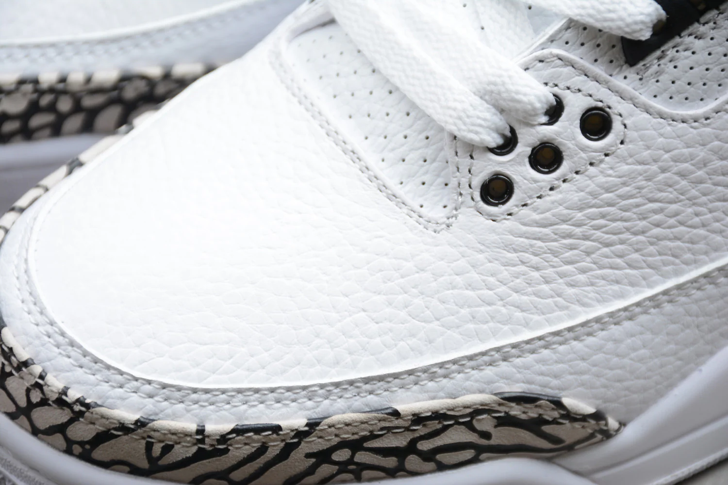 Air Jordan 3 White Blue Red AQ3835-325 - Image 8