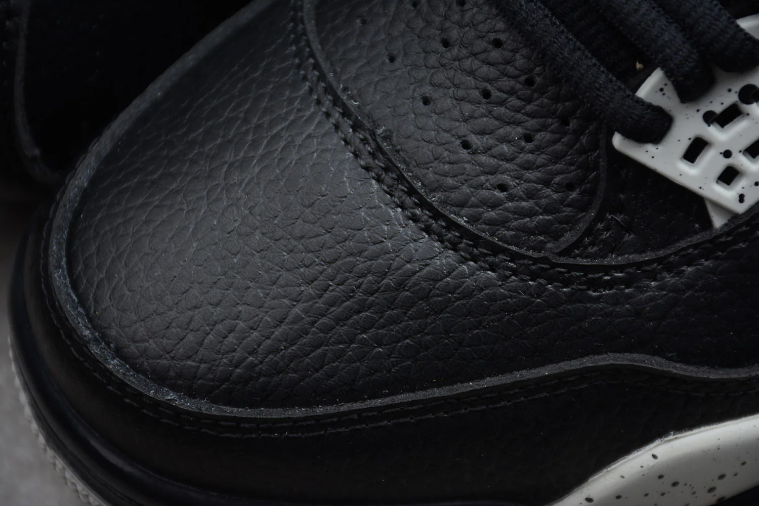 Air Jordan 4 “Oreo” 314254-003 - Image 8