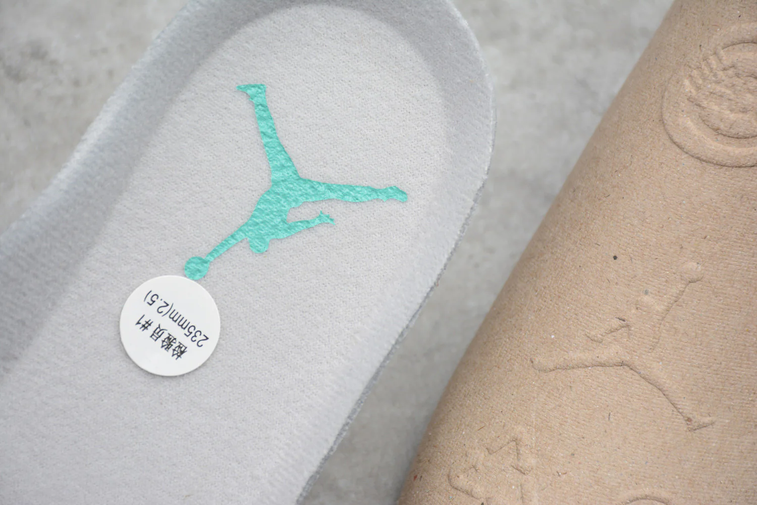 Air Jordan 4 Pearl 742639-045 - Image 15