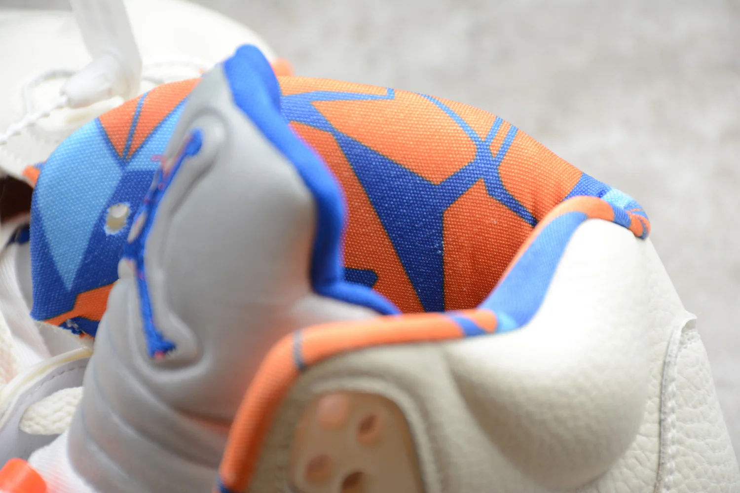 Air Jordan 5 “International Flight” 136027-148 - Image 10