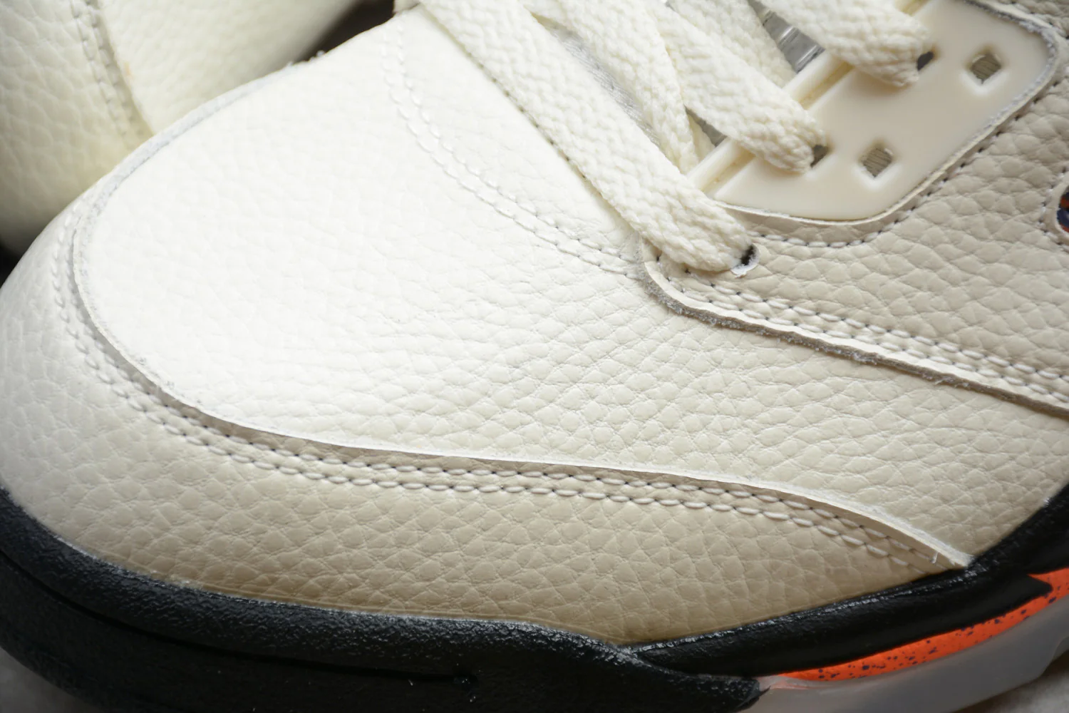 Air Jordan 5 “International Flight” 136027-148 - Image 8
