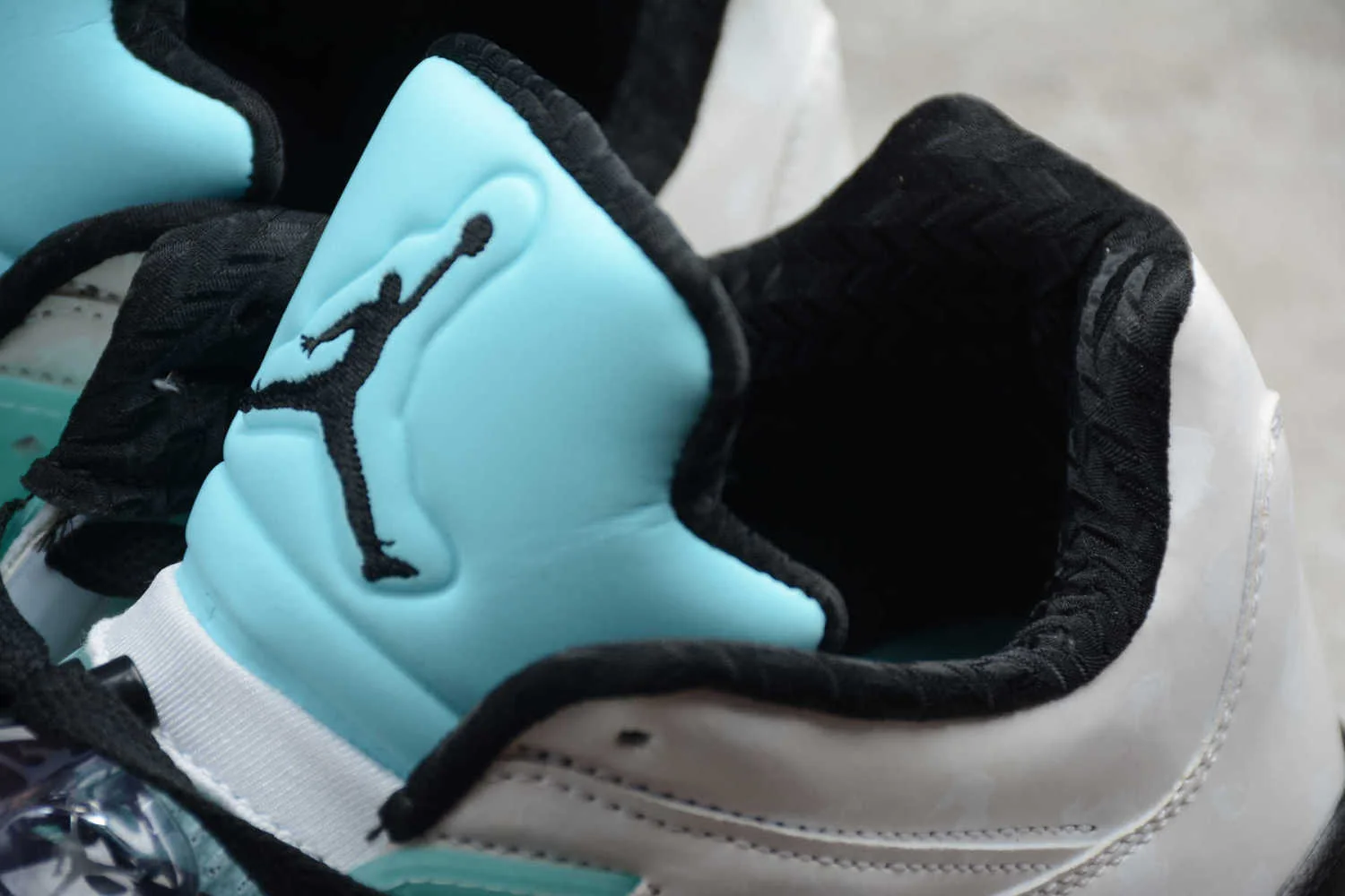 Air Jordan 5 Retro “Island Green” CN2932-100 - Image 10