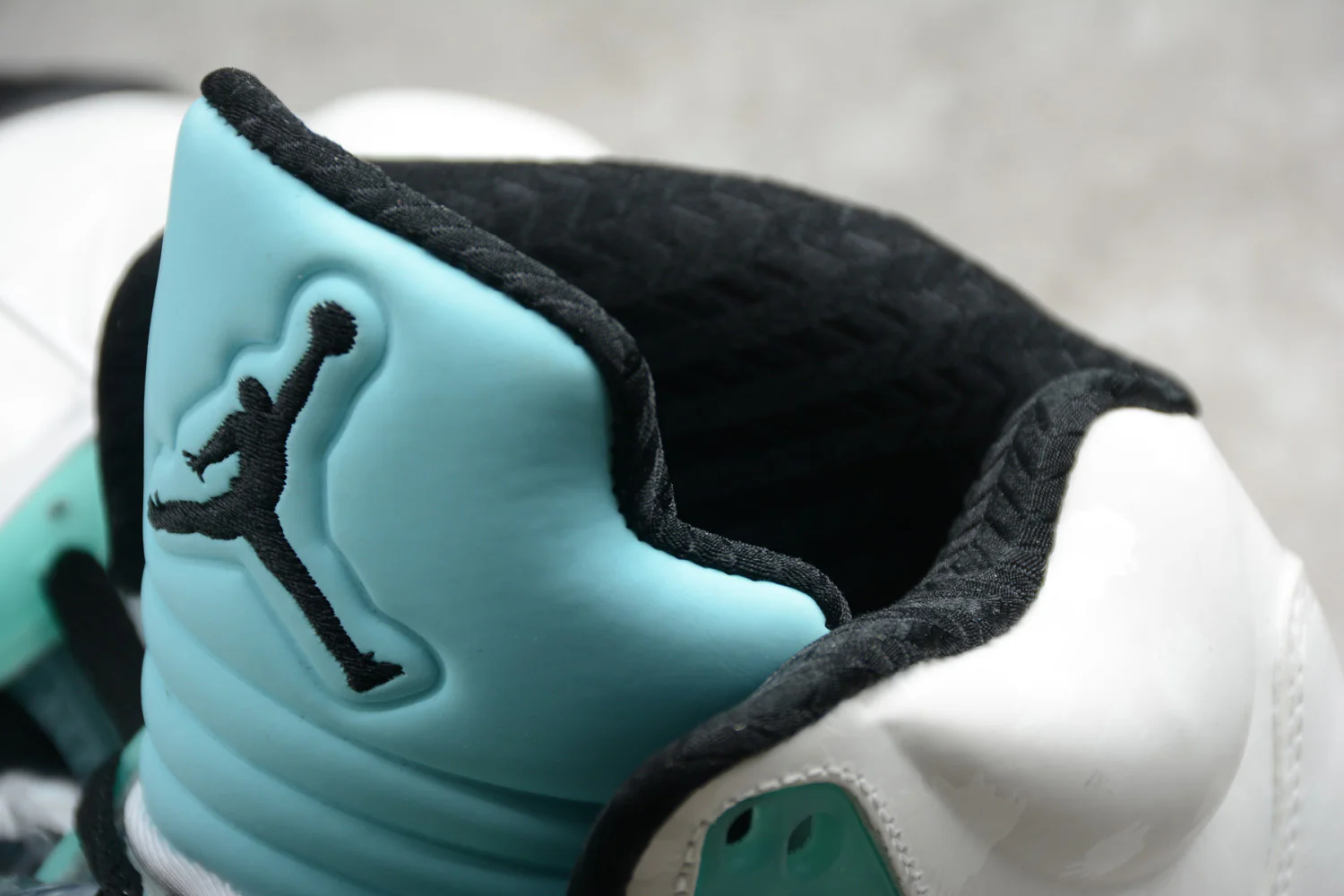 Air Jordan 5 Retro “Island Green” CN2932-100 - Image 10