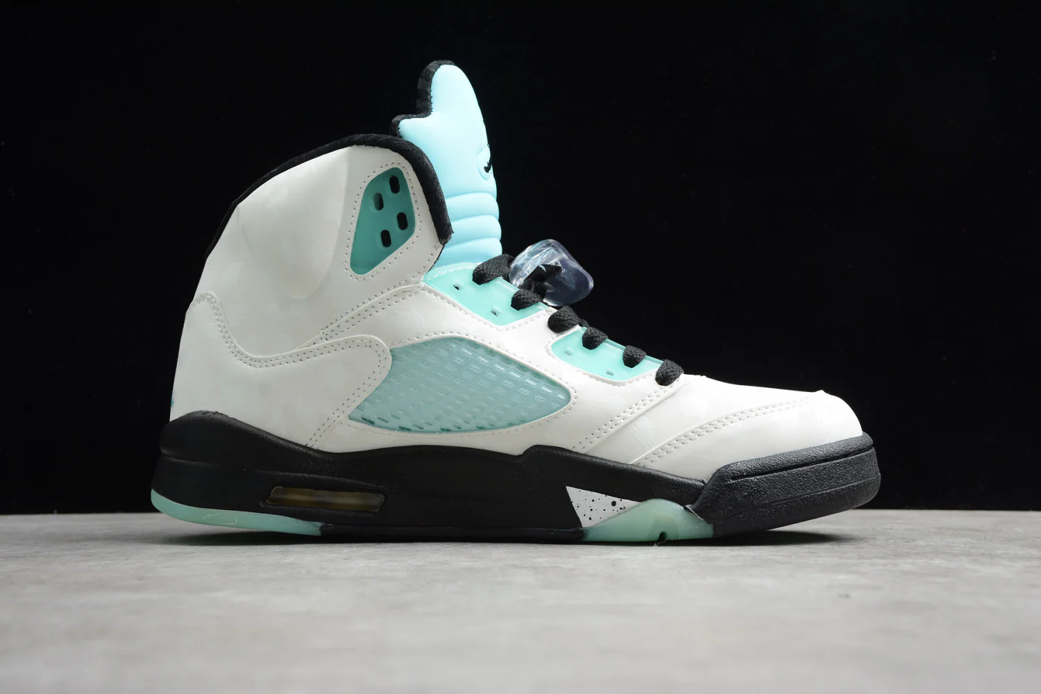 Air Jordan 5 Retro “Island Green” CN2932-100 - Image 3