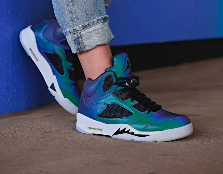 Air Jordan 5 WMNS “Oil Grey” CD2722-001 - Image 38