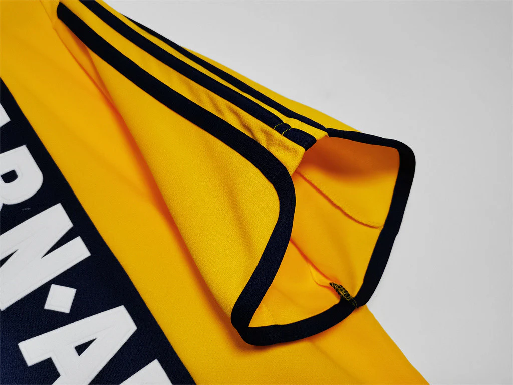 Ajax Away Retro Jersey 2000/01 - Image 10