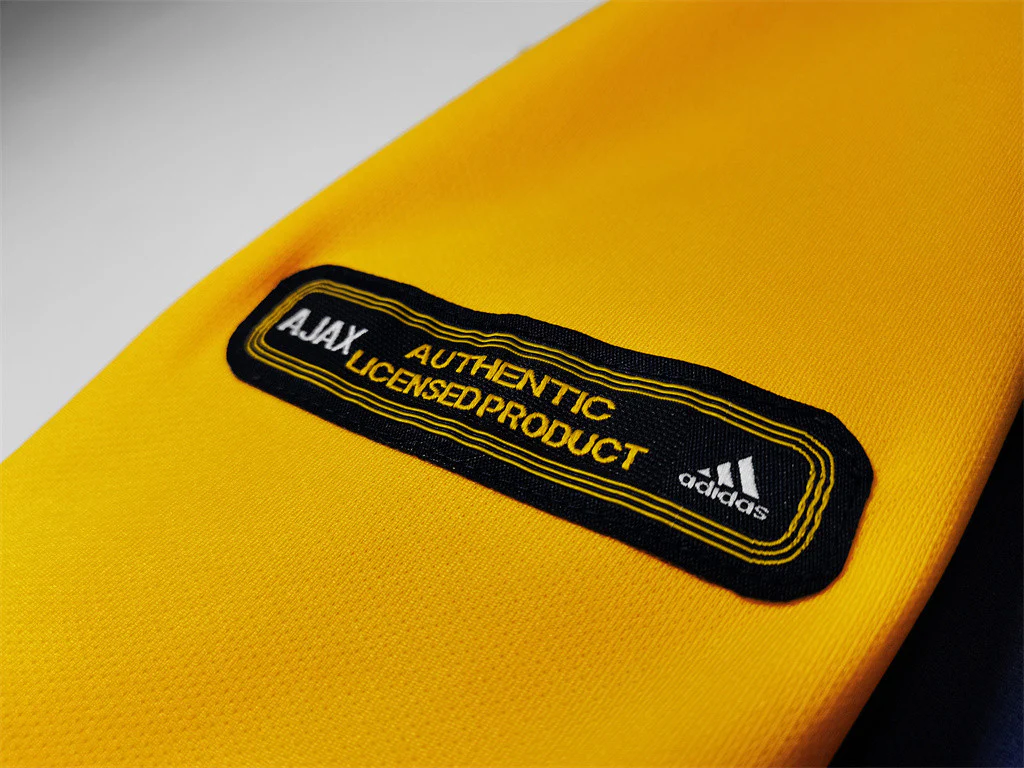Ajax Away Retro Jersey 2000/01 - Image 6