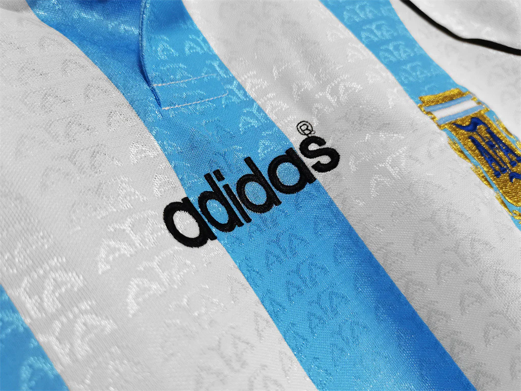 Argentina Home Retro Jersey 1996/97 - Image 10