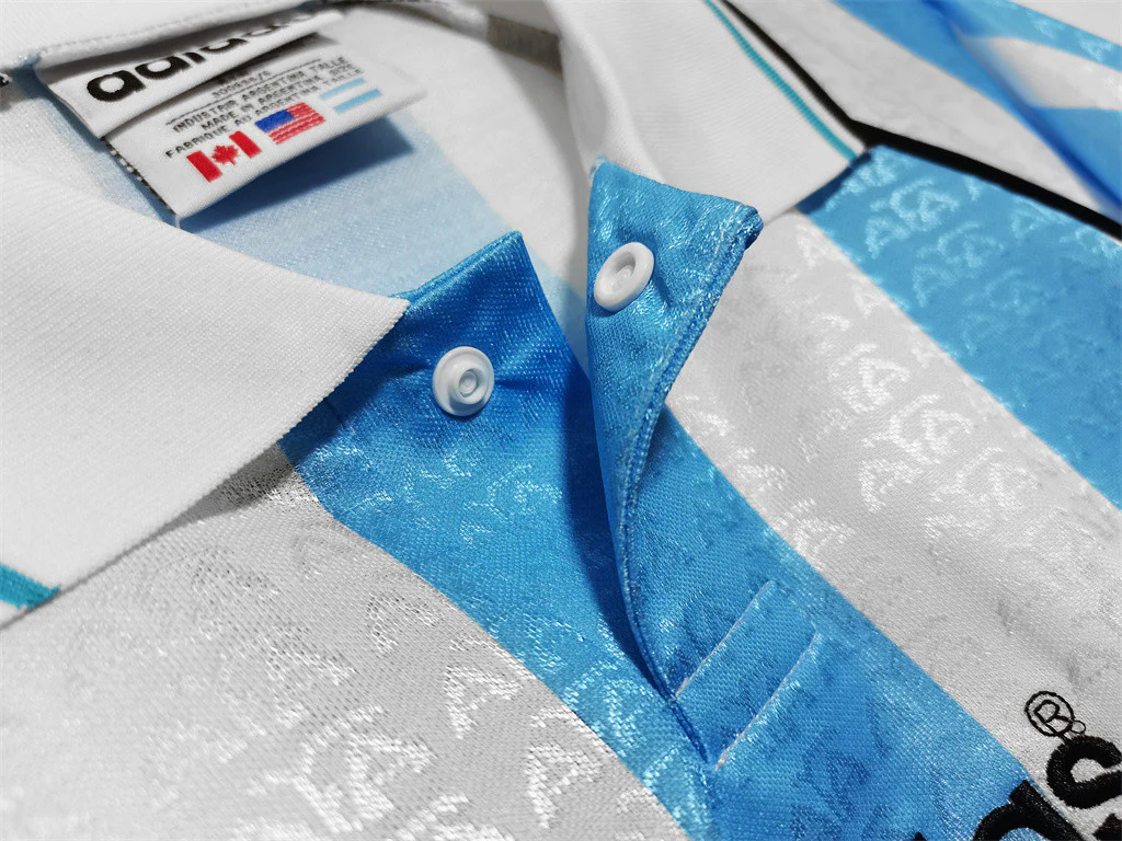 Argentina Home Retro Jersey 1996/97 - Image 11
