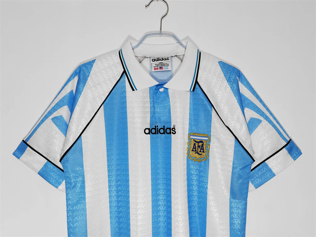 Argentina Home Retro Jersey 1996/97 - Image 14