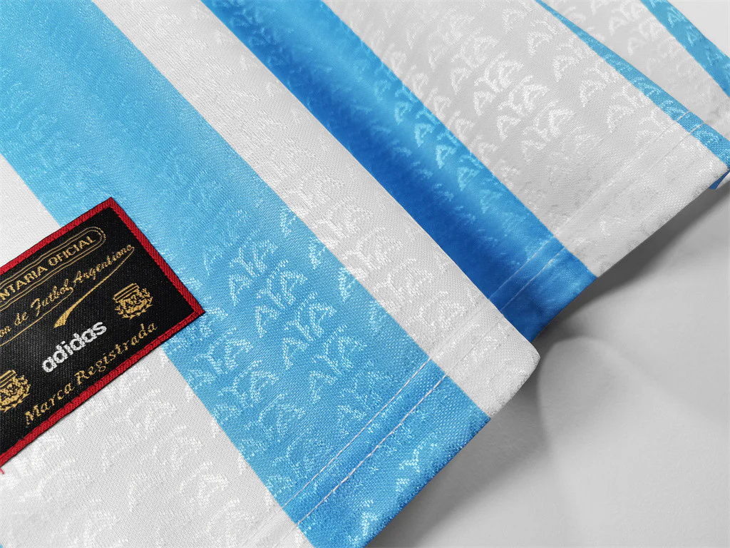 Argentina Home Retro Jersey 1996/97 - Image 5