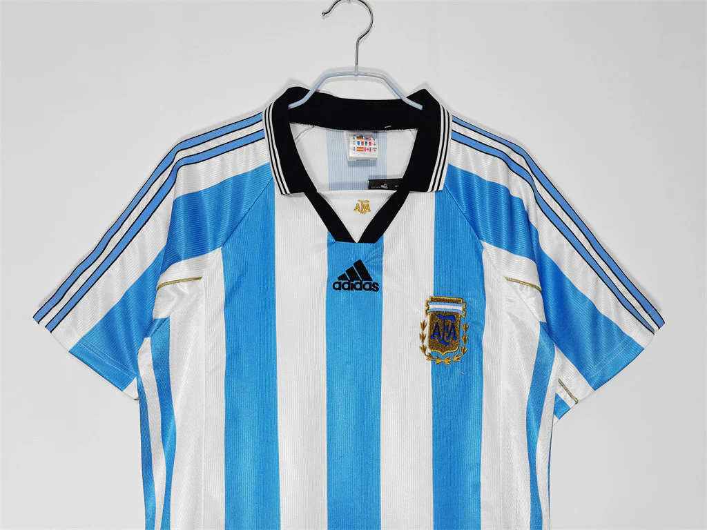 Argentina Home Retro Jersey 1998/99 - Image 10