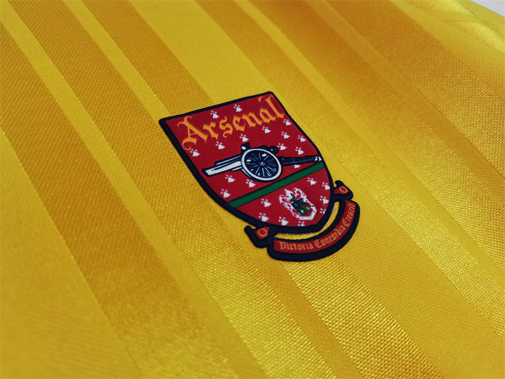 Arsenal Away Retro Jersey 1993/94 - Image 9