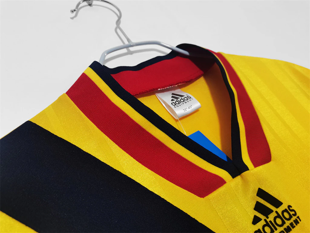 Arsenal Away Retro Jersey 1993/94 - Image 10