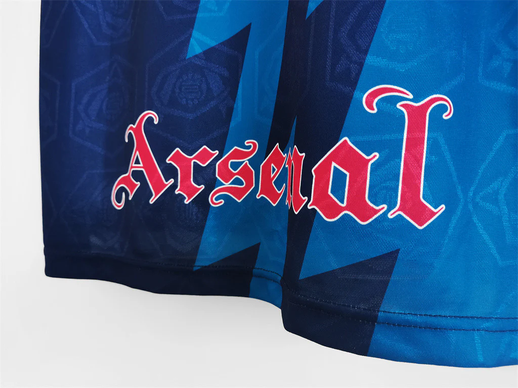 Arsenal Away Retro Jersey 1995/96 - Image 4