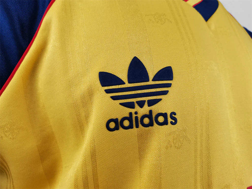 Arsenal Away Retro Jersey 86/88 - Image 4