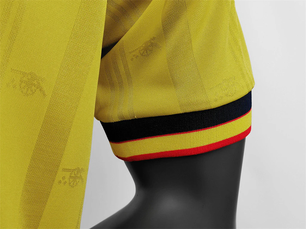 Arsenal Away Retro Jersey 86/88 - Image 3