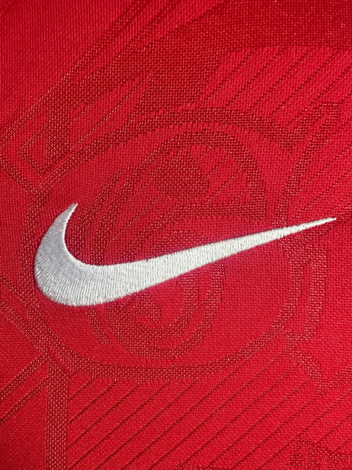 Arsenal Home Long Sleeve Retro Jersey 1996/97 - Image 7