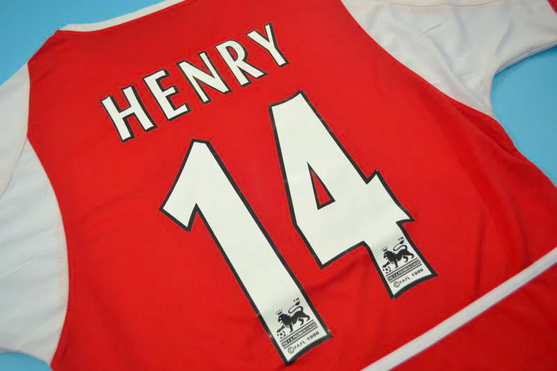 Arsenal Home Retro Jersey 02/03 - Image 12